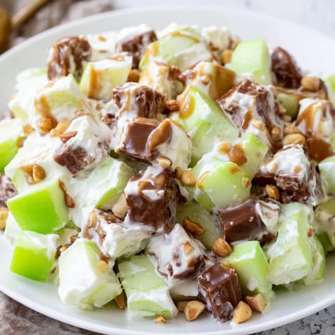 Snickers apple dessert salad